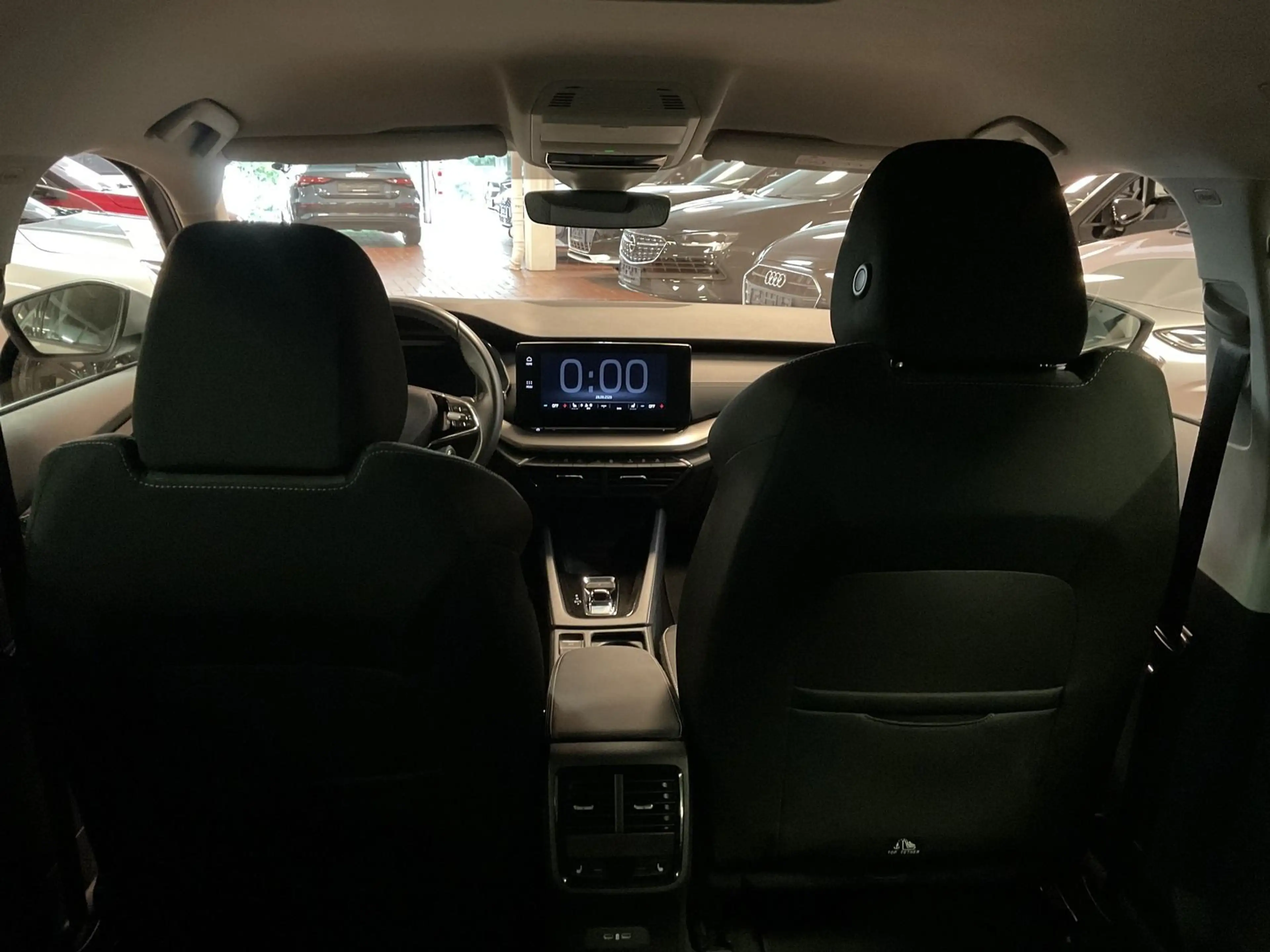 Skoda Octavia Combi 2.0 TDI LED,PDC,Navi — photo 10