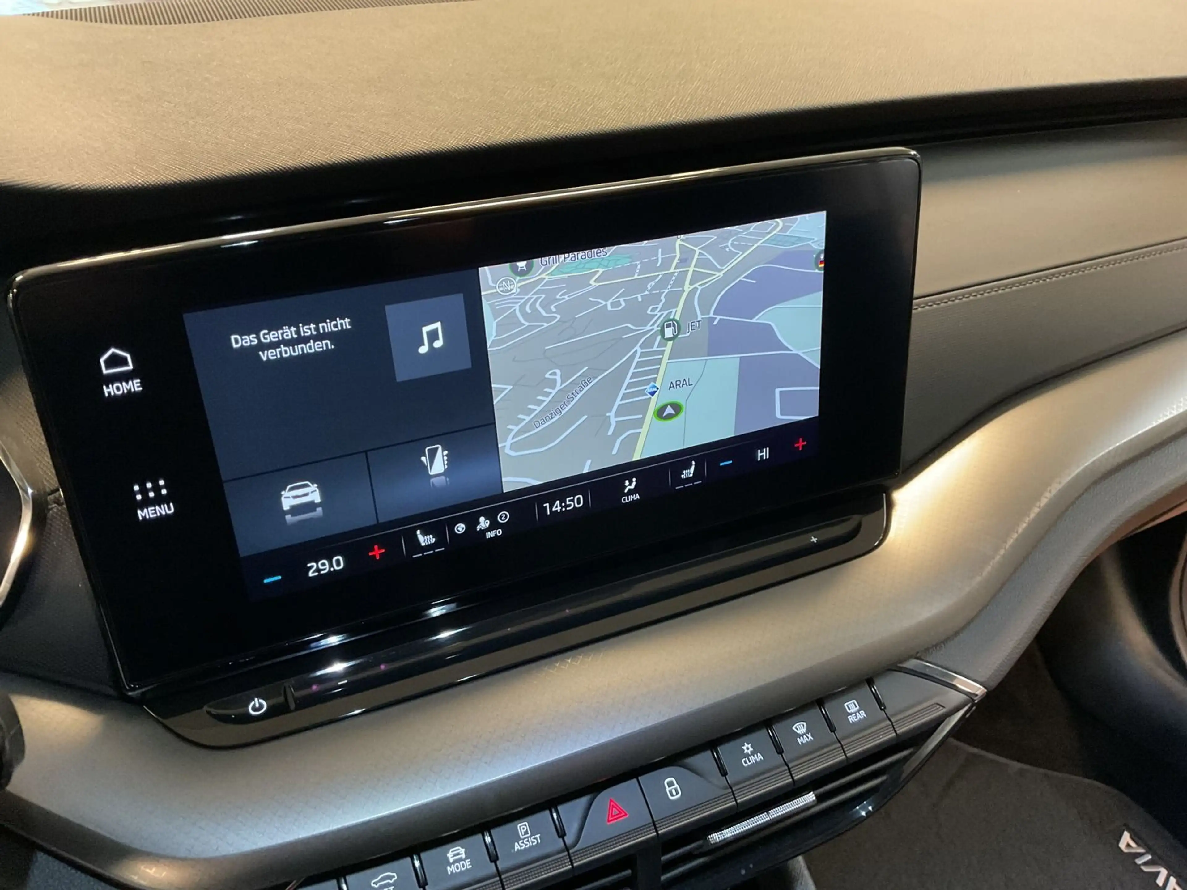 Skoda Octavia Combi 2.0 TDI LED,PDC,Navi — photo 23