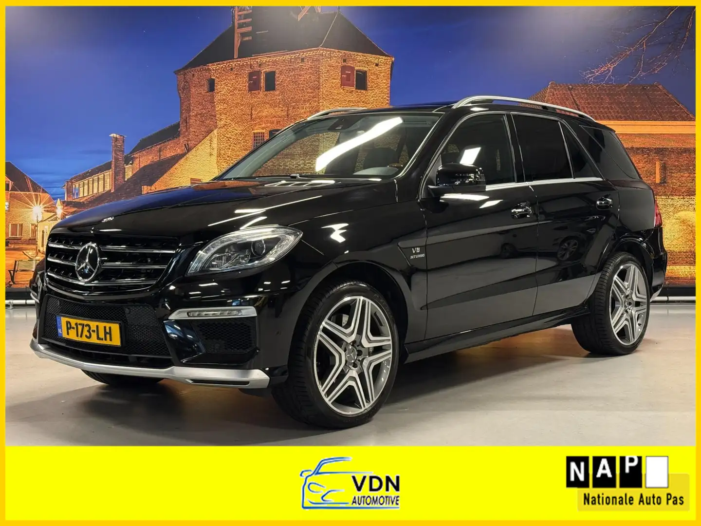 Mercedes-Benz ML 63 AMG M-klasse Aut Panodak Harman-Kardon Camera Zwart - 1