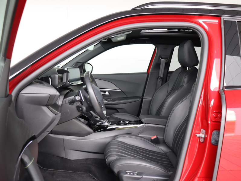 Peugeot 2008 1.2 PureTech GT 156pk | Pano-dak | Leder | Massage — photo 7