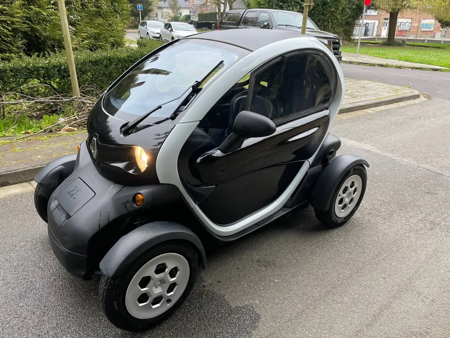 Renault Twizy 45 Schwarz - 1
