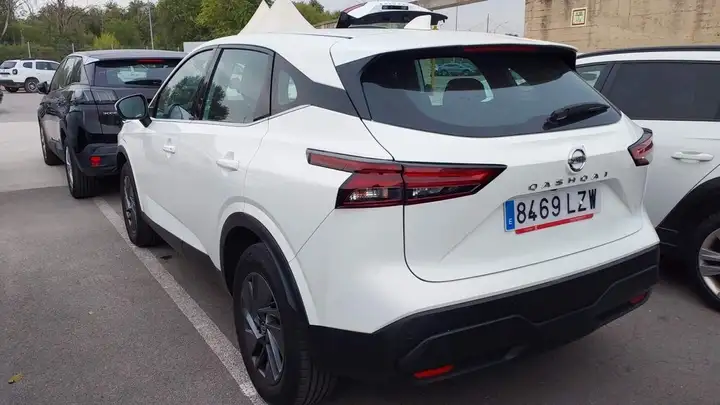 Nissan Qashqai 2022, foto 2