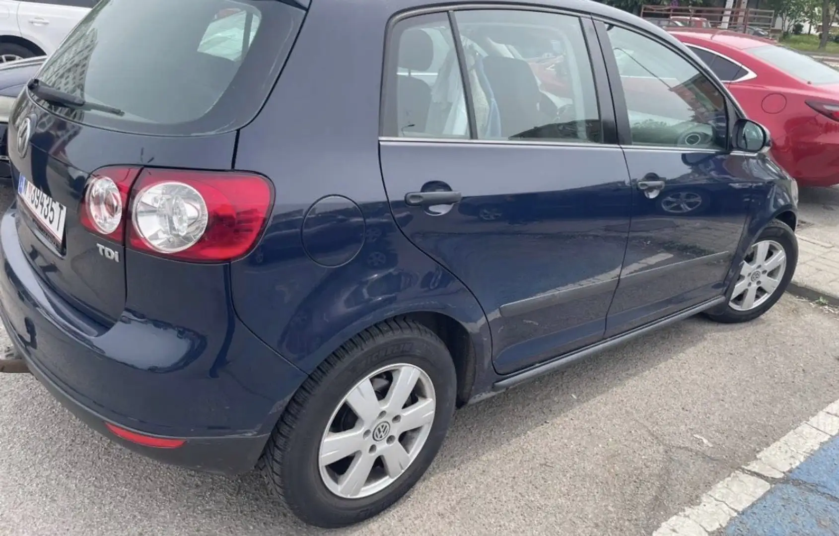 Volkswagen Golf Plus 1.9 TDI Trendline 8+4 pickel - 2