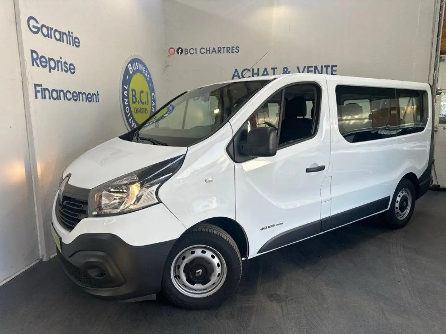 Renault Trafic III COMBI L1 1.6 DCI 125CH ENERGY LIFE 9 PLACES Blanc - 1