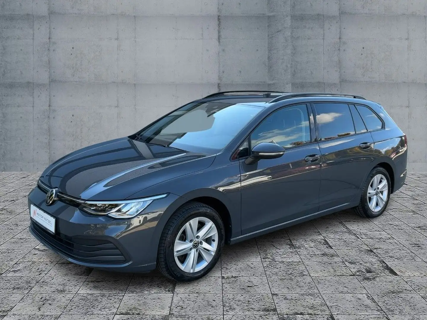 Volkswagen Golf Variant Golf VIII Variant 2.0 TDI DSG LIFE LED+NAVI+ACC Grau - 2