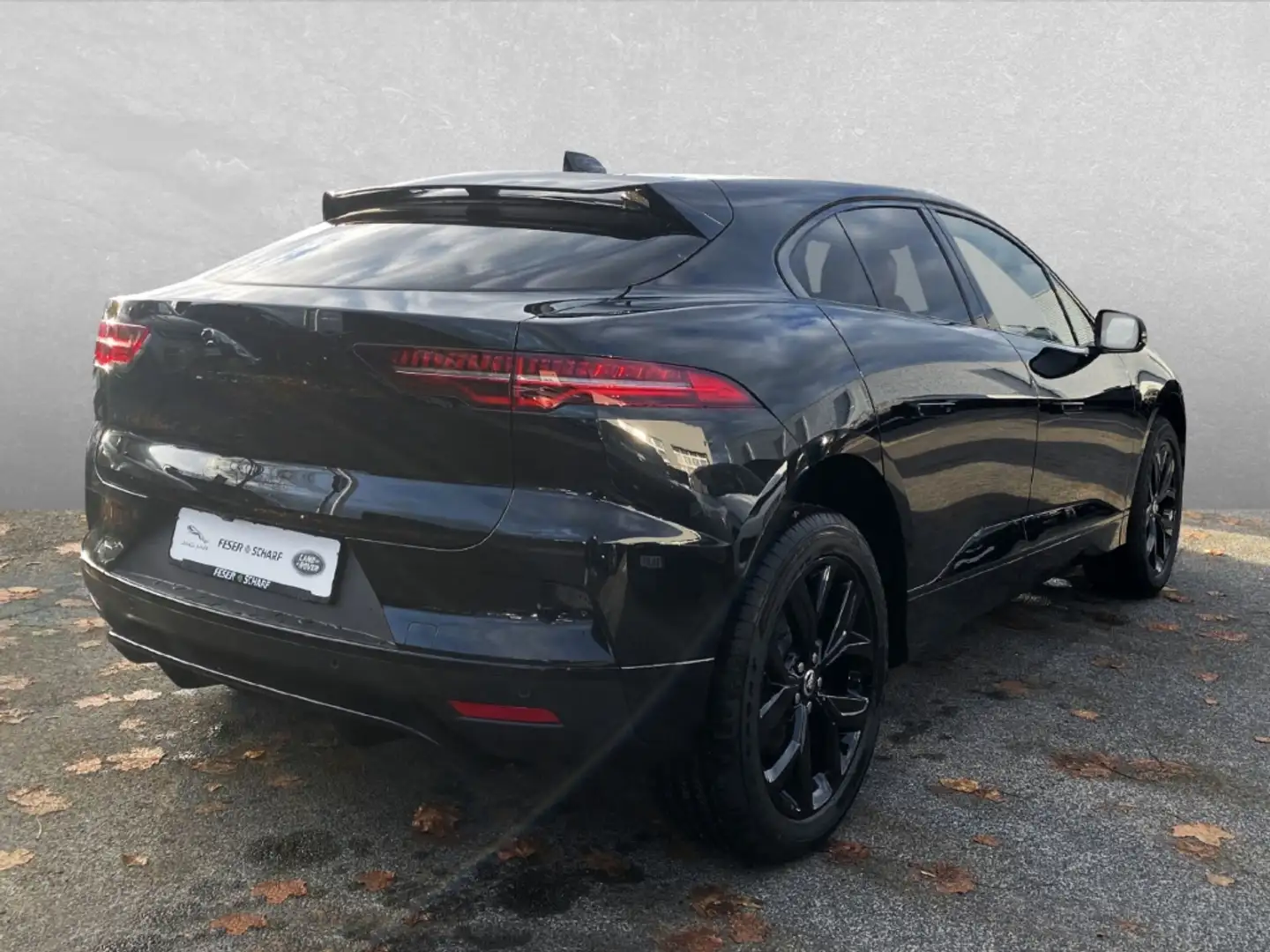 Jaguar I-Pace R-Dynamic SE EV400 LUFT PANO HUP WINTER 20 ZOLL Black - 2