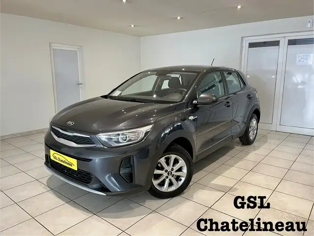 Kia Stonic 1.2i 85cv gris05/18 Airco GPS Caméra Cruise USB