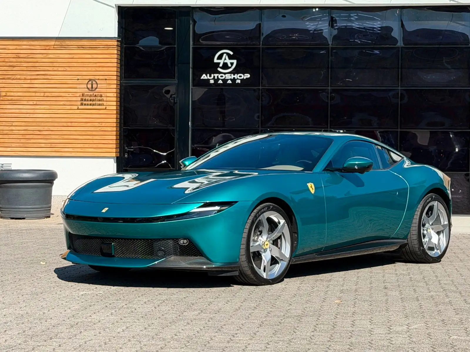 Ferrari Verde Costiera/Carbon/Lift/360/PPF