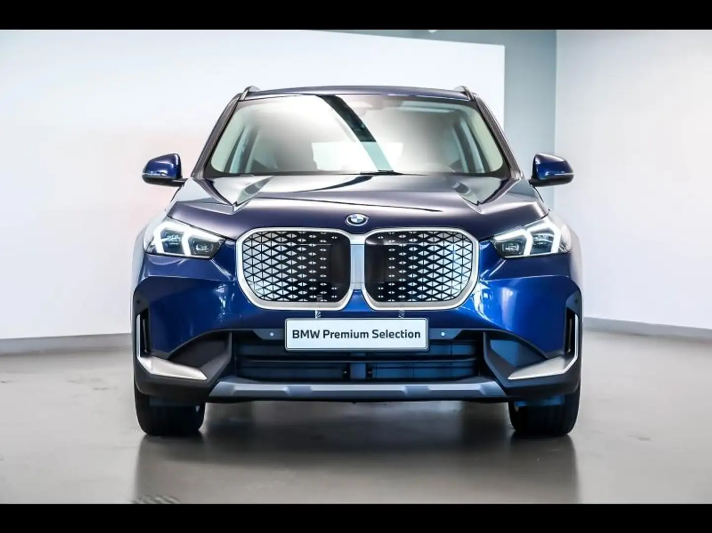BMW X1 ieDrive20 204ch Business Design Bleu - 2