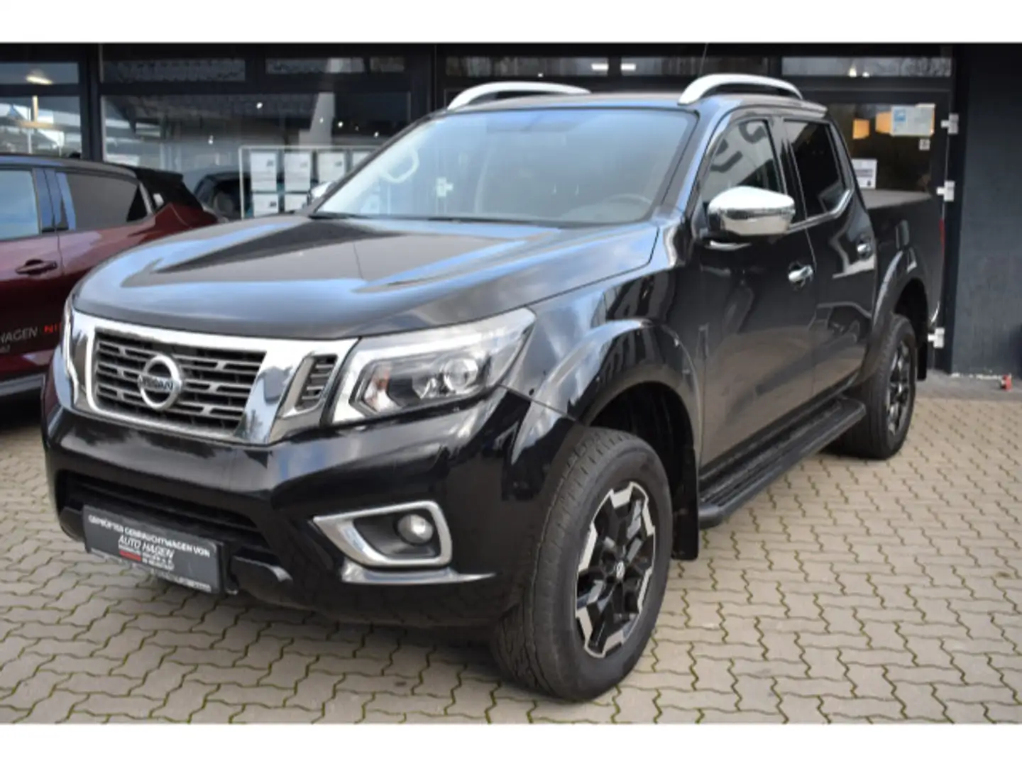 Nissan Navara N-Connecta Double Cab 4x4, 4x neue All Te Schwarz - 2