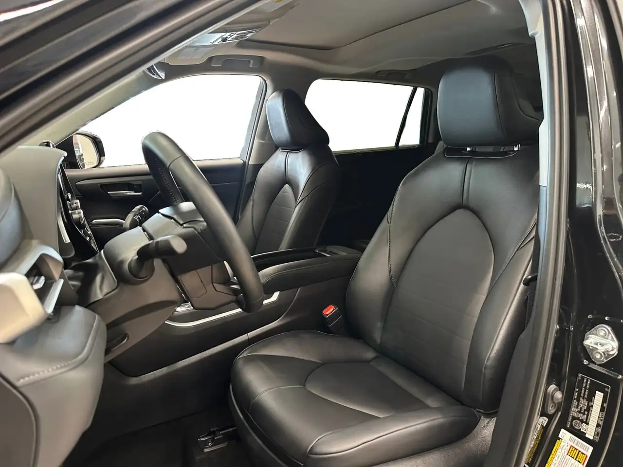Toyota Highlander снимка Toyota Highlander