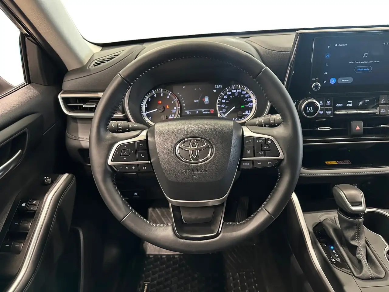 Toyota Highlander снимка Toyota Highlander
