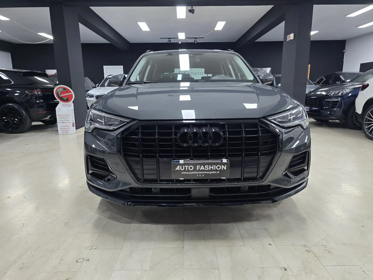 Audi Q3 Q3 35 2.0 tdi Business Advanced s-tronic Gris - 2