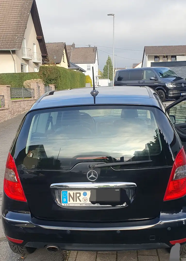 Mercedes-Benz 180 Blu Eficiency Noir - 2