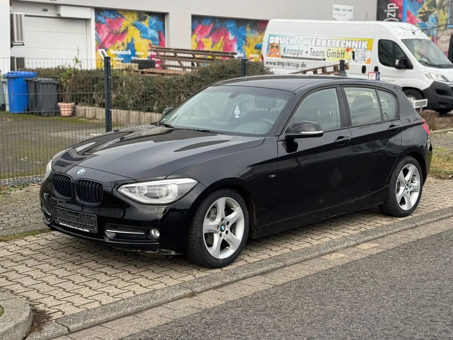 BMW 116 1 Limousine 5-trg. 116 i Schwarz - 1