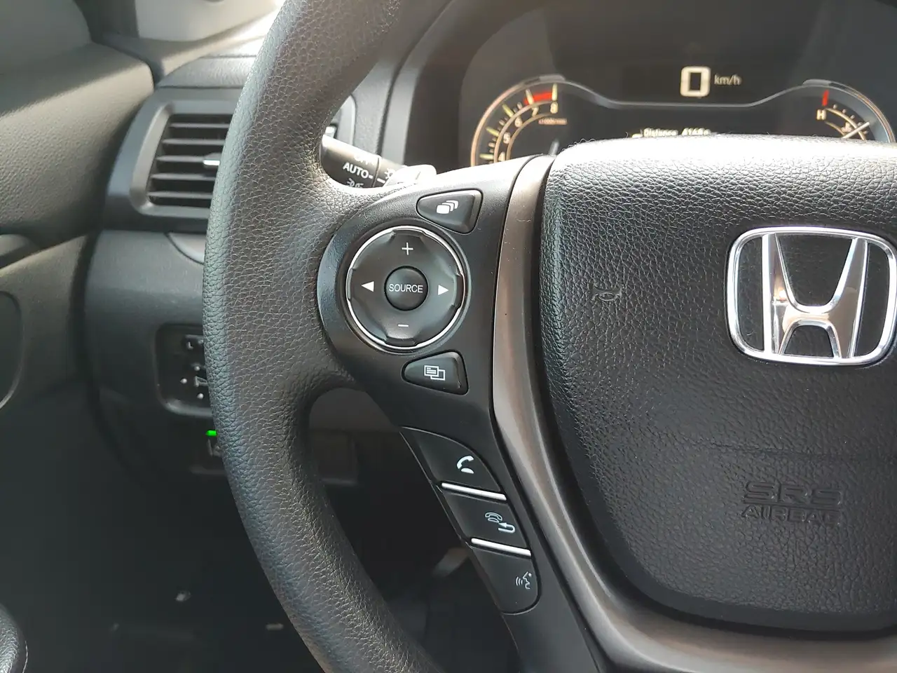 Honda Ridgeline снимка Honda Ridgeline