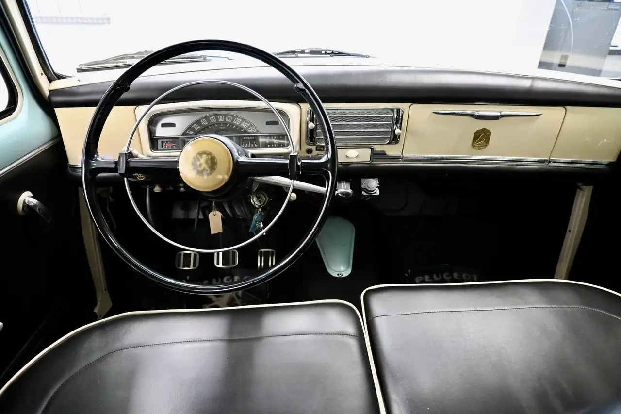 Peugeot 403-7 Berlina *H-Zulassung+viele Unterlagen*, foto 12