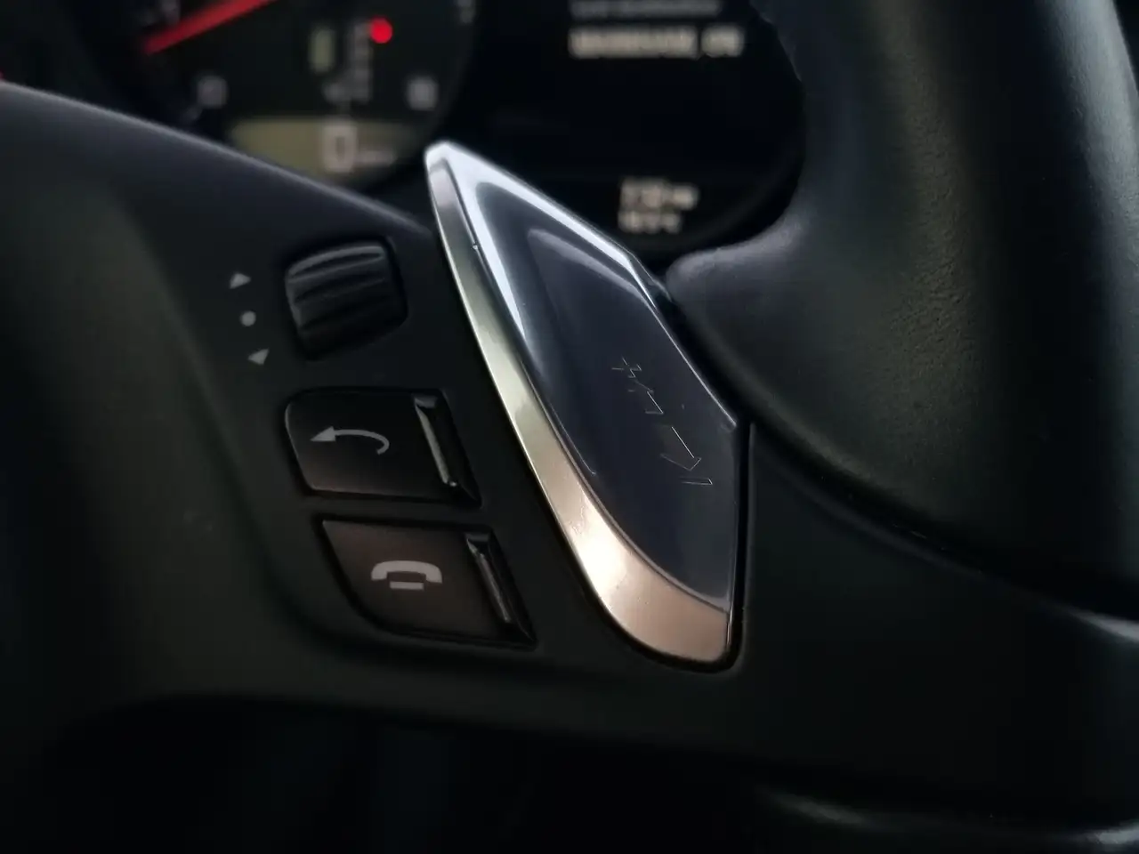 Porsche Cayenne снимка Porsche Cayenne