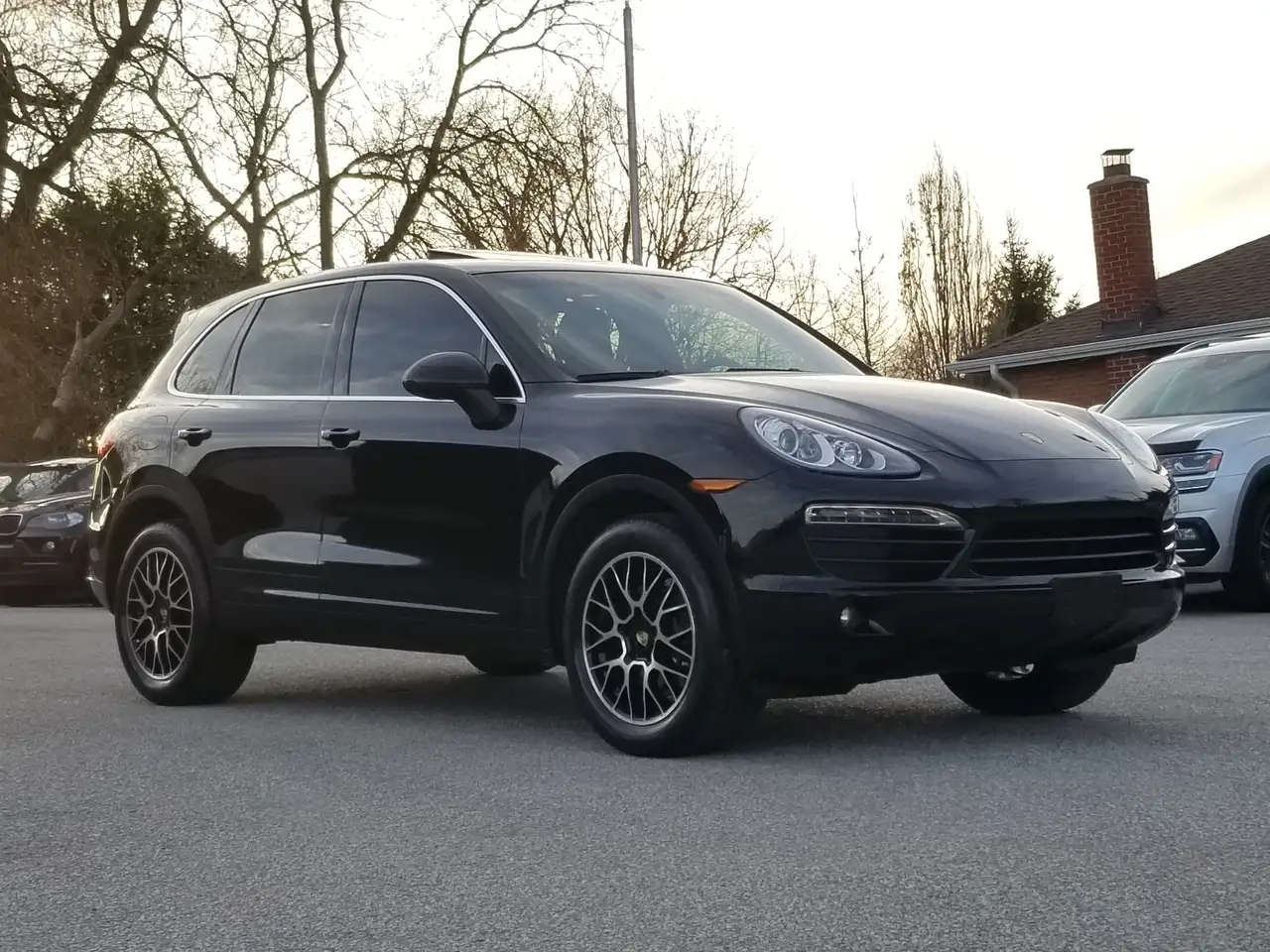Porsche Cayenne снимка Porsche Cayenne