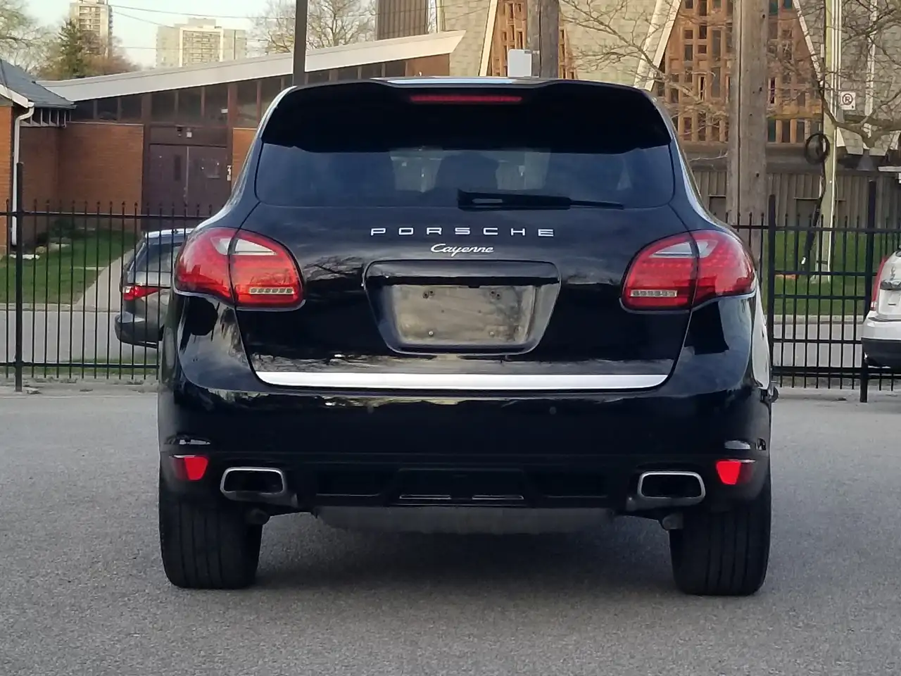 Porsche Cayenne снимка Porsche Cayenne