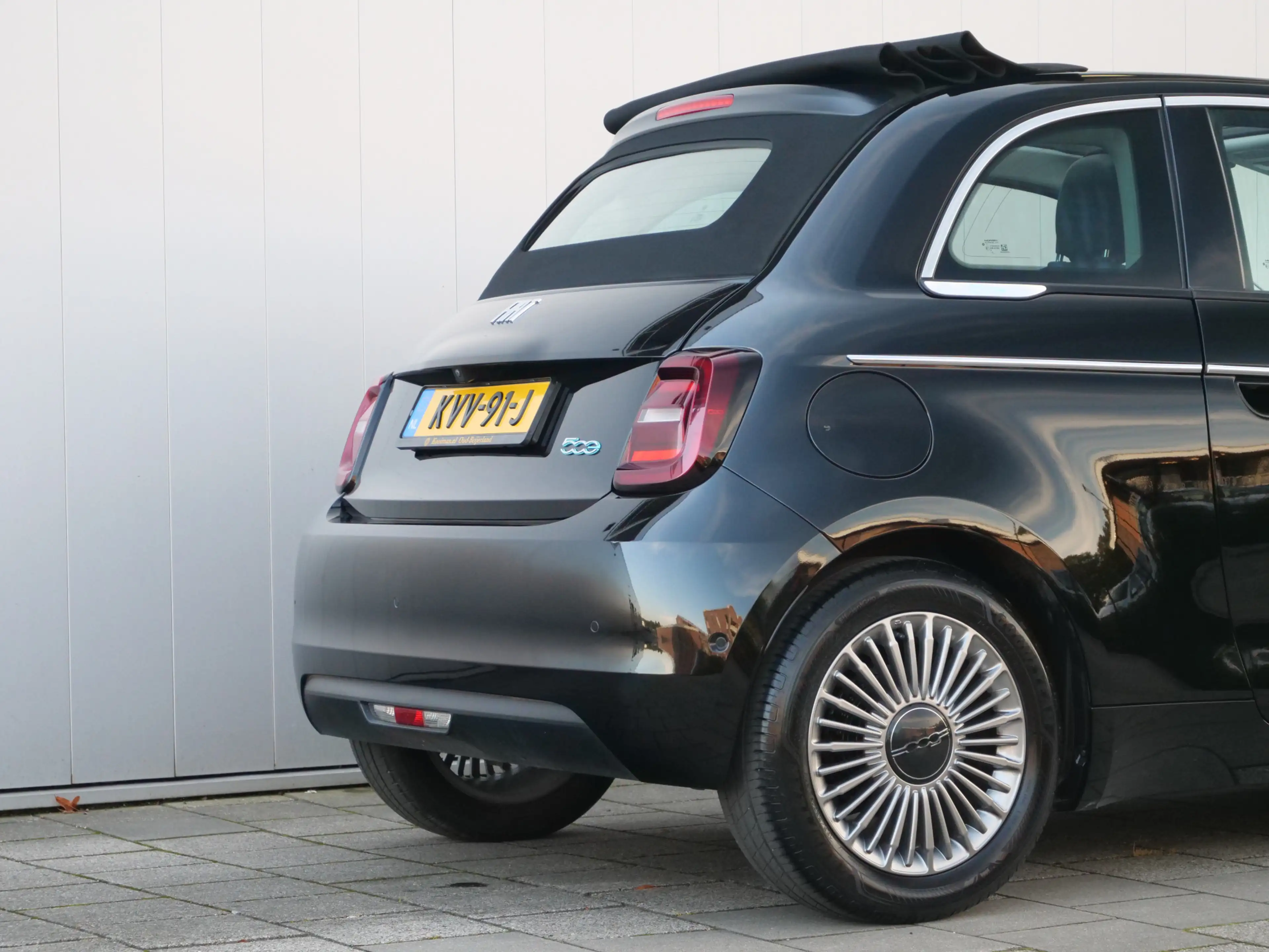 Fiat 500C Urban 42 kWh 119 Pk Automaat DAB / Apple Carplay / — photo 31