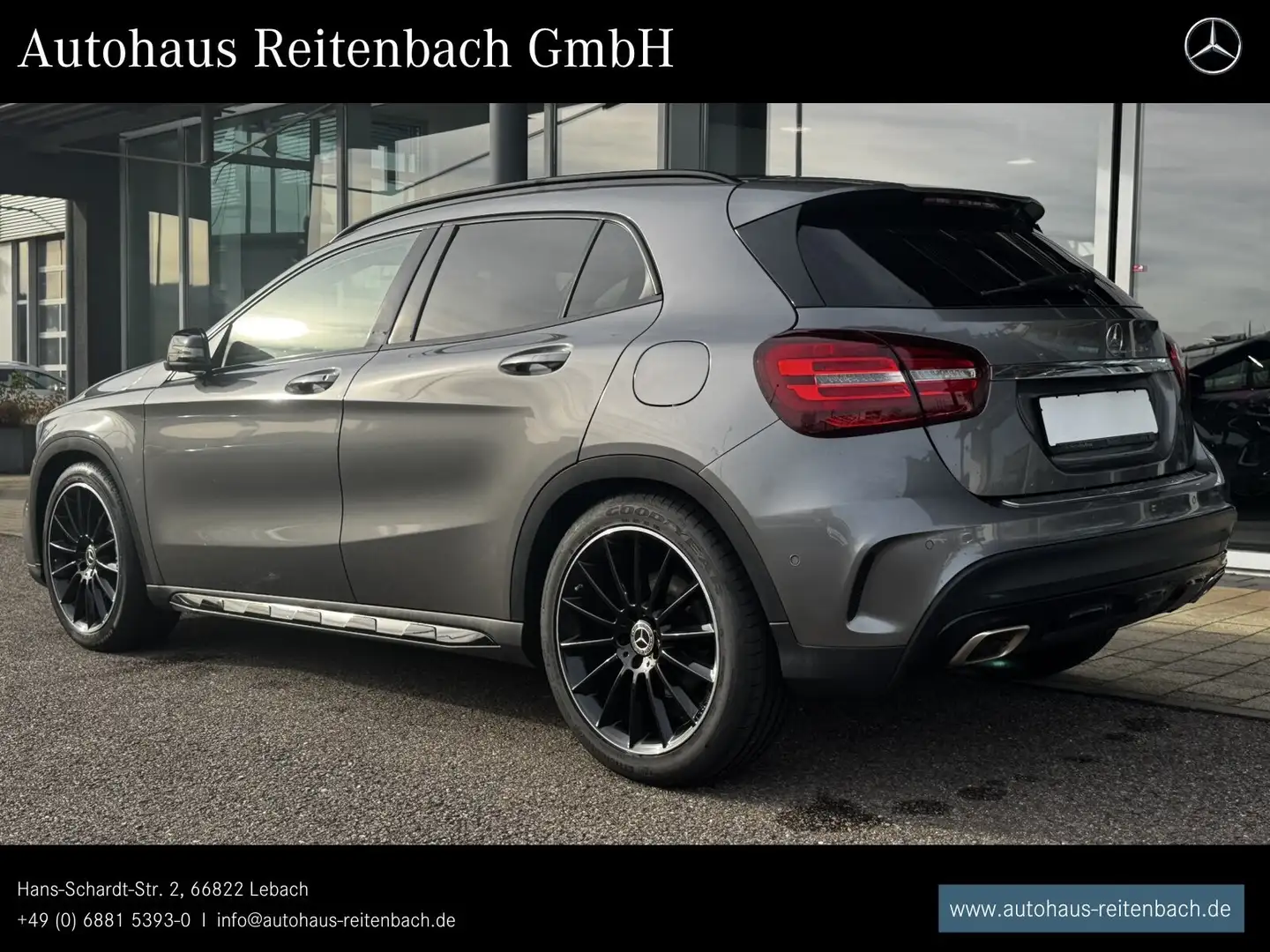 Mercedes-Benz GLA 200 GLA200 AMG+COMAND+STANDHZ NIGHT+360°+TOTW+EASYPA Gris - 2