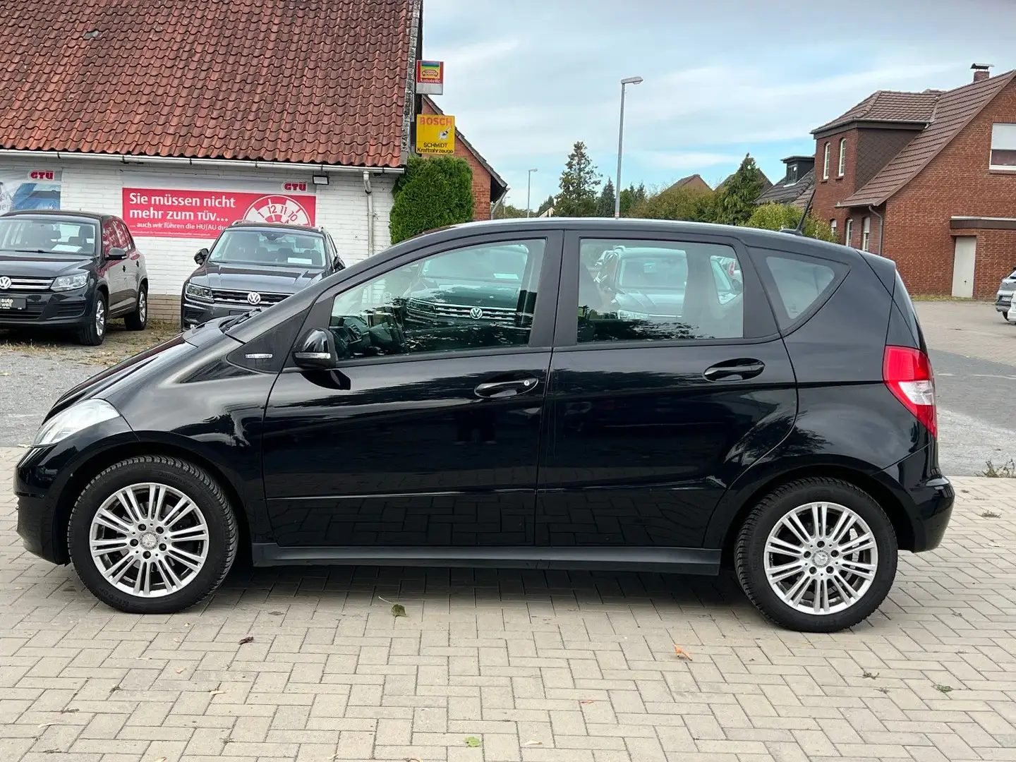 Mercedes-Benz A 180 Reifen neu, TÜV neu, Bremse h. neu Noir - 2