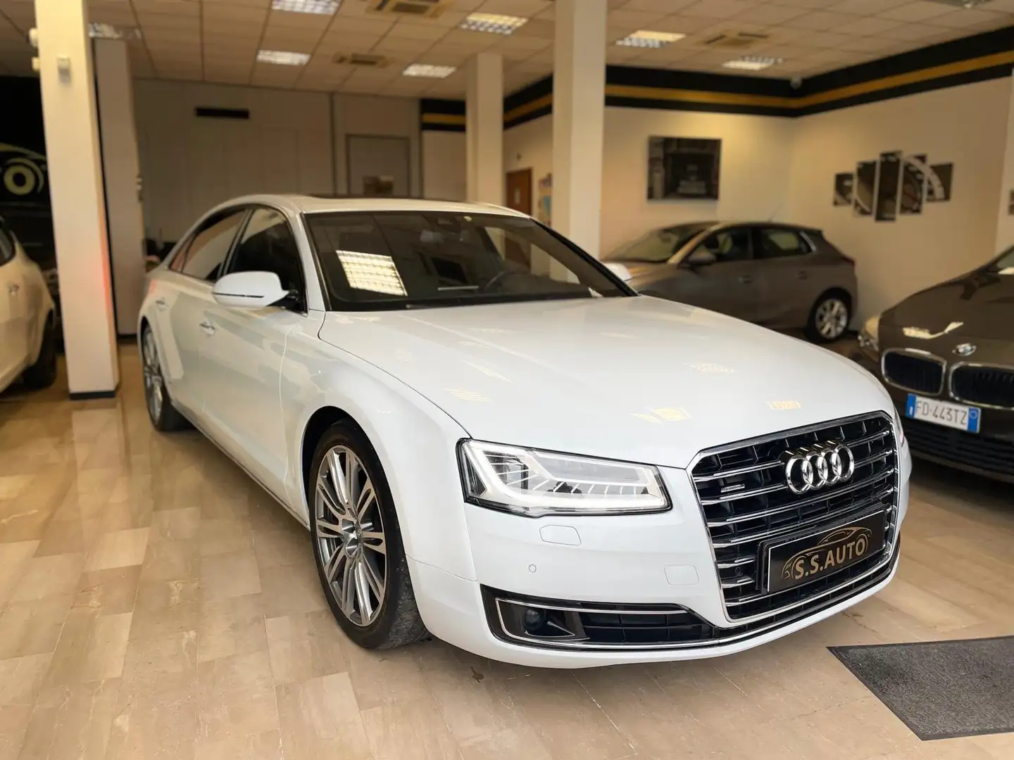 Audi A8 A8 L 4.2 V8 tdi quattro tiptronic Blanc - 1