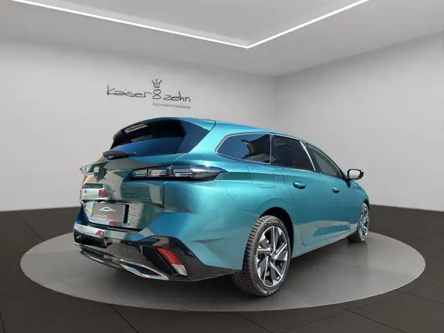 Peugeot 308 view 8