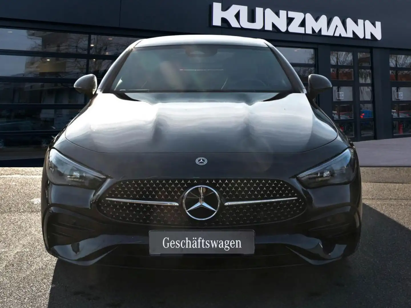Mercedes-Benz CLE 220 d Coupé AMG Night Distronic Panorama AHK Šedá - 2
