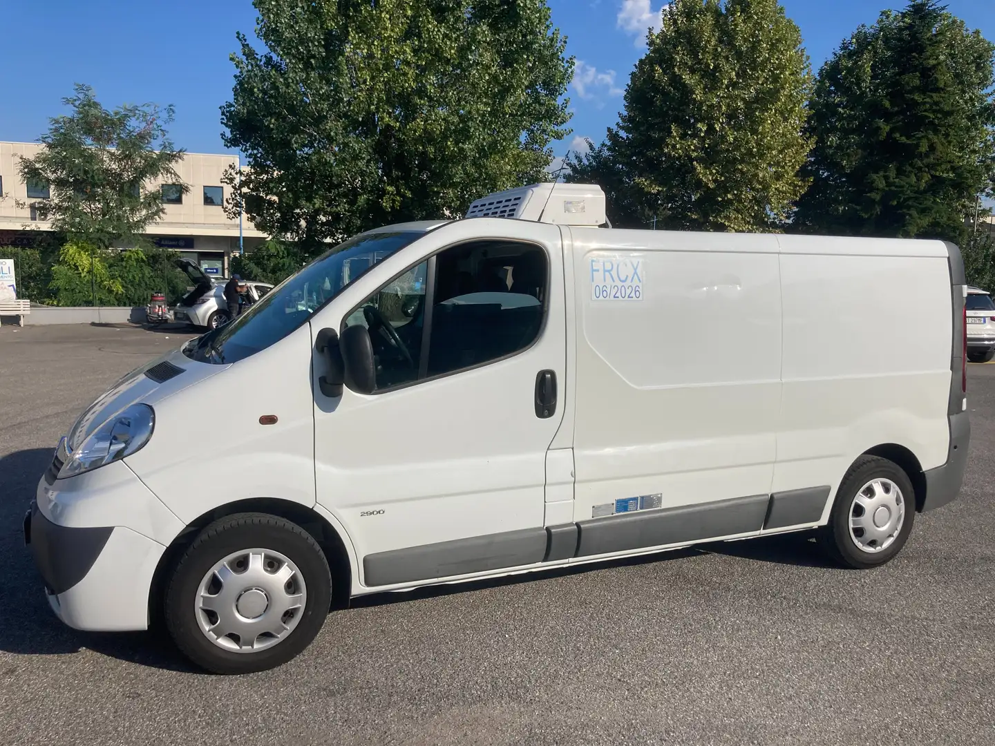 Opel Vivaro 115 HDI - ISOTERMICO CON GRUPPO FRIGO Blanco - 1