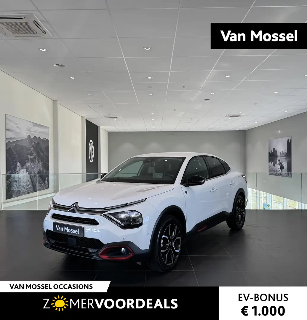Citroen E-C4 X Shine 50 kWh | Navigatie | Climate control | Camer Білий - 1
