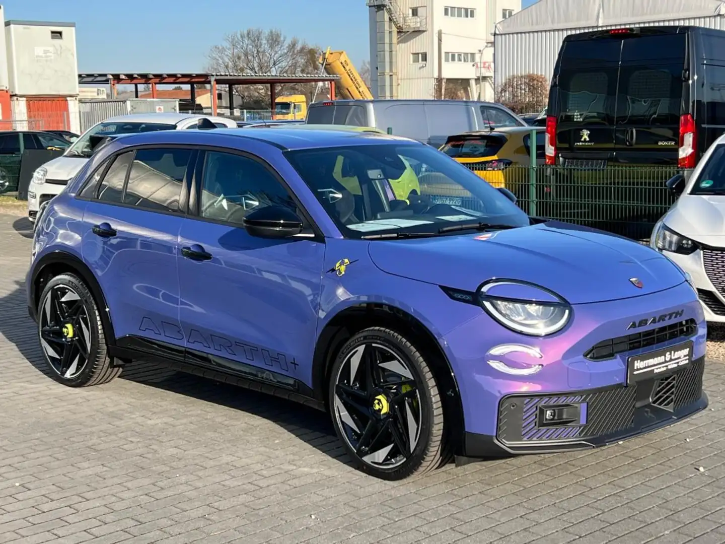Abarth 600e 207 kW Scorpionissima *sofort verfügbar* Blau - 2