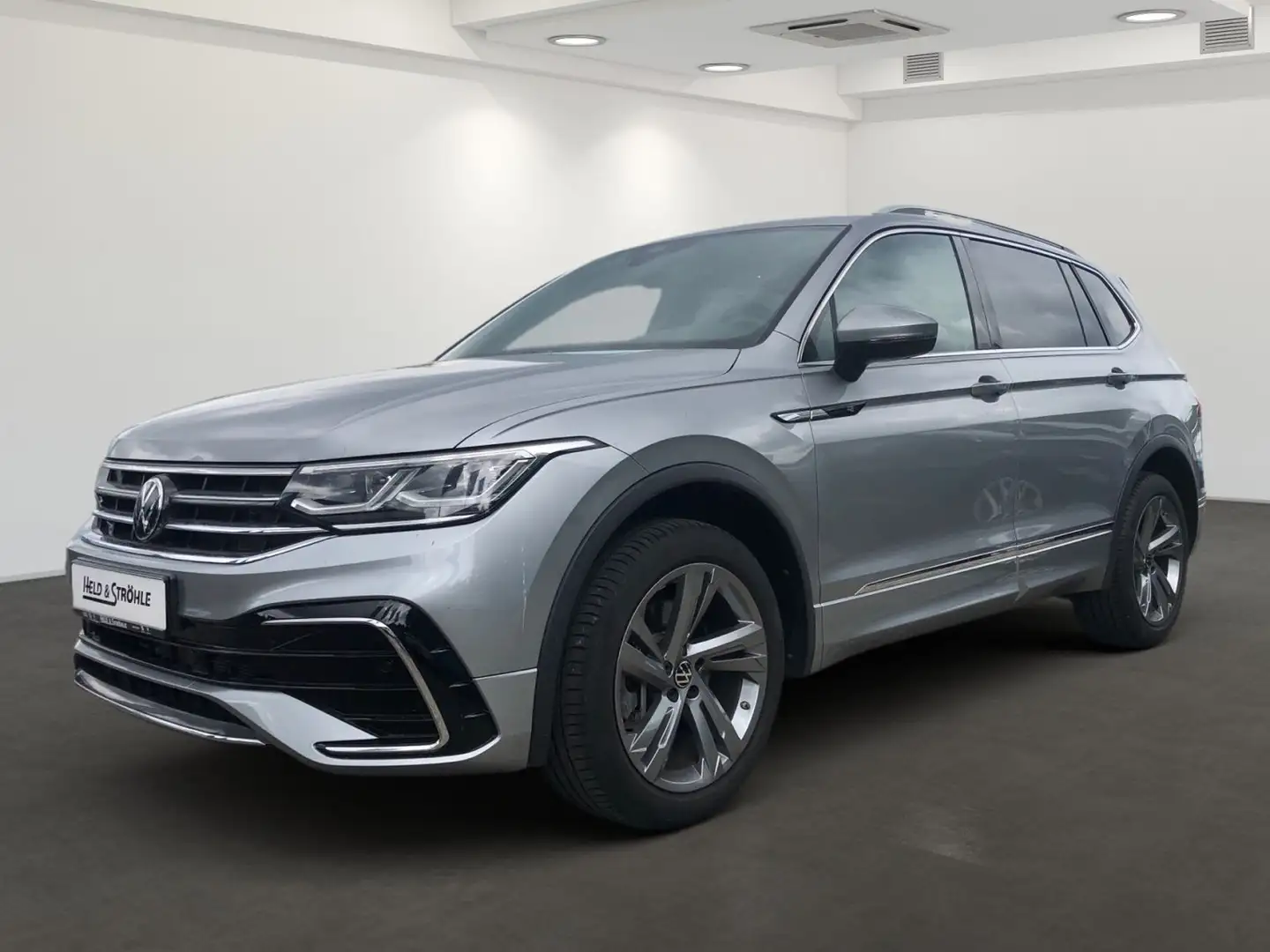 Volkswagen Tiguan Allspace R-Line 2.0 TDI DSG IQ PANO STDHZ Silber - 2