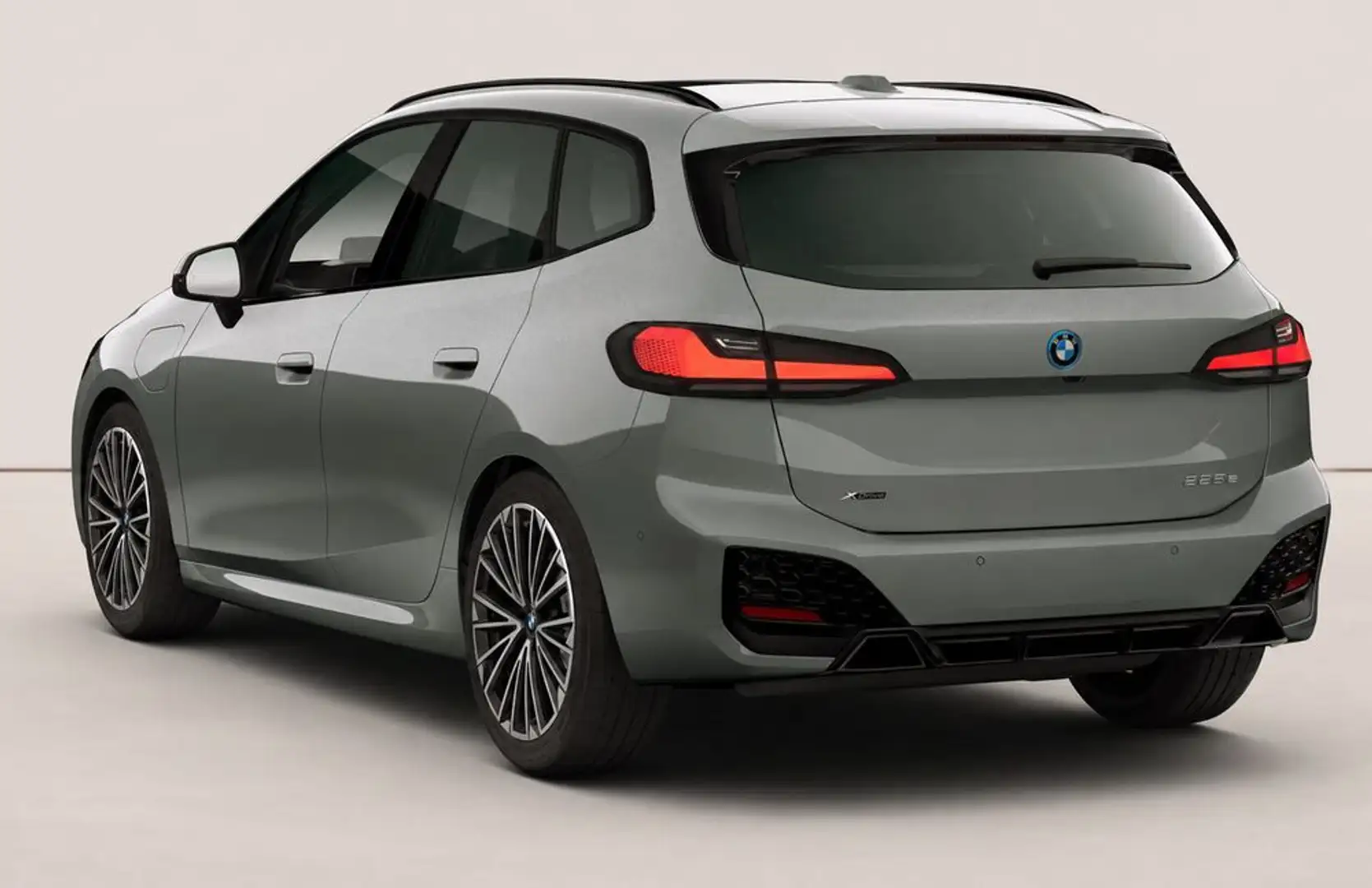 BMW 225 e xDrive M Sport PHEV Active Tourer Grau - 2