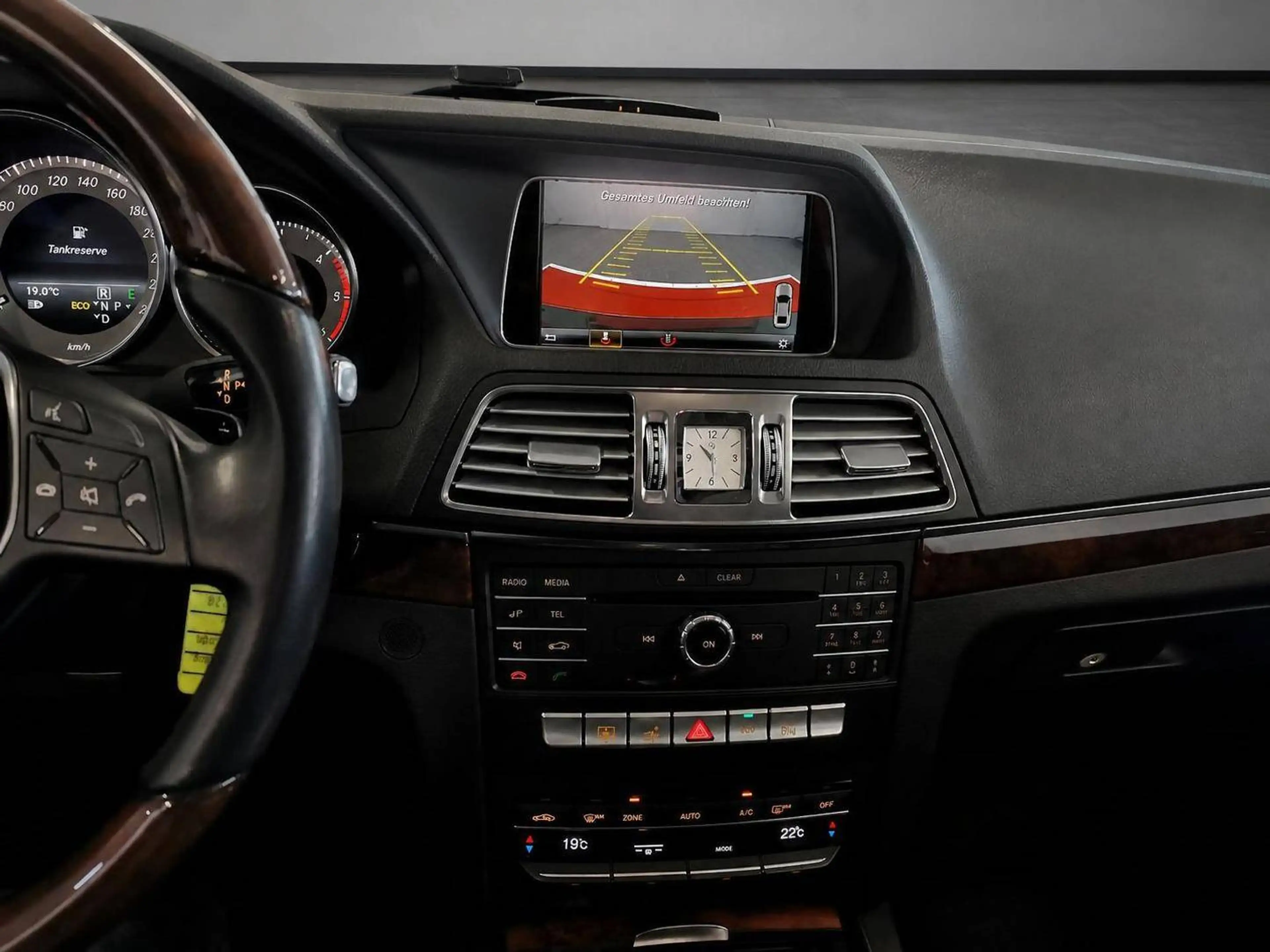 Mercedes-Benz E 350 E 350 Coupe BlueTEC/d*LED+Pano+SHgpfl+TMP+Kamera — photo 8