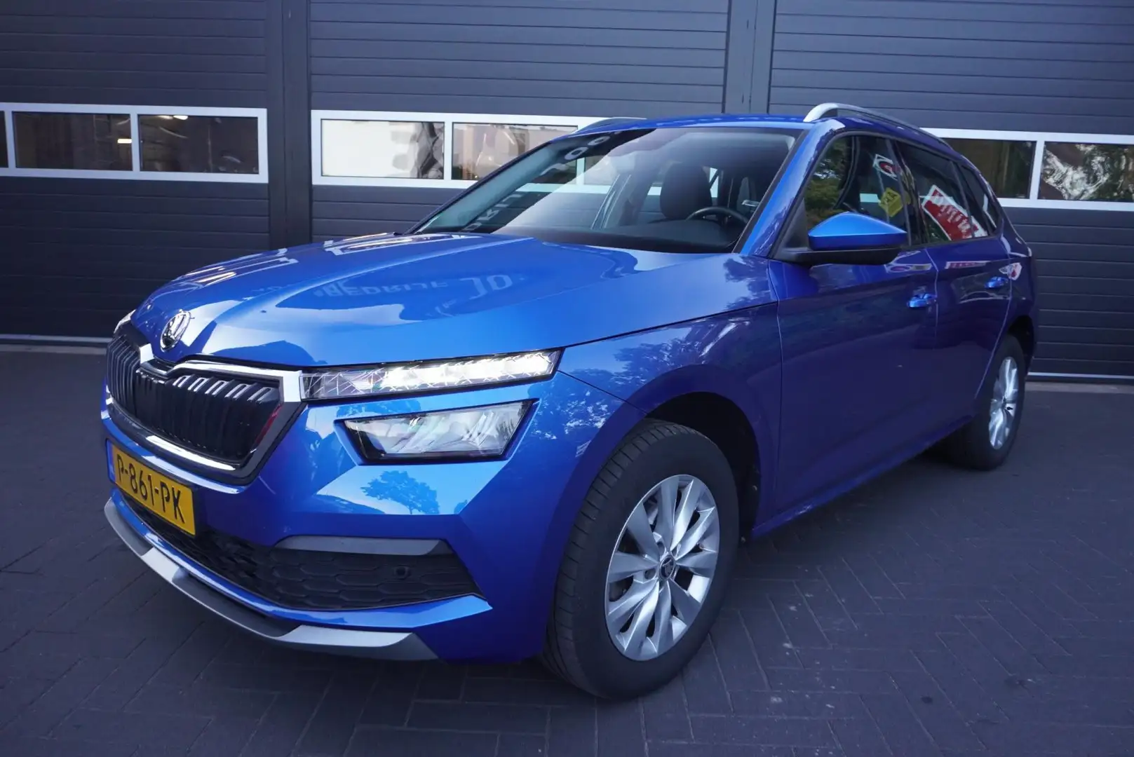Skoda Kamiq 1.0 TSI Style Aut/Airco/CC/Park.sensoren Bleu - 1