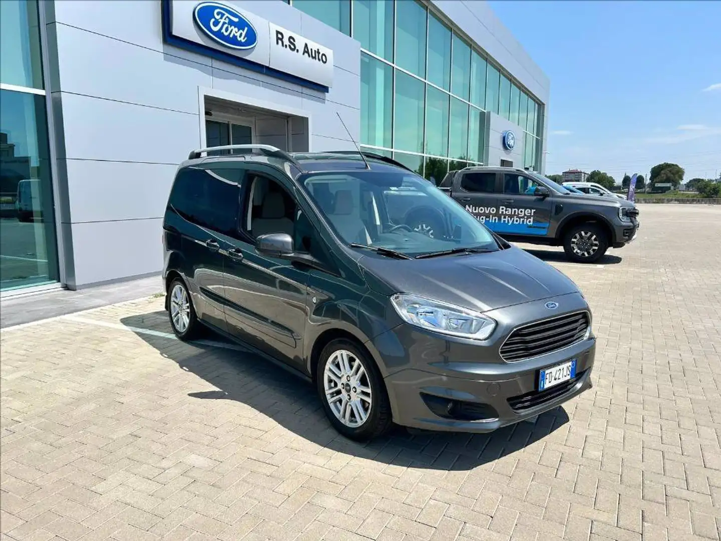 Ford Tourneo Courier 1.0 ecob. 100cv titanium E5 Grijs - 1