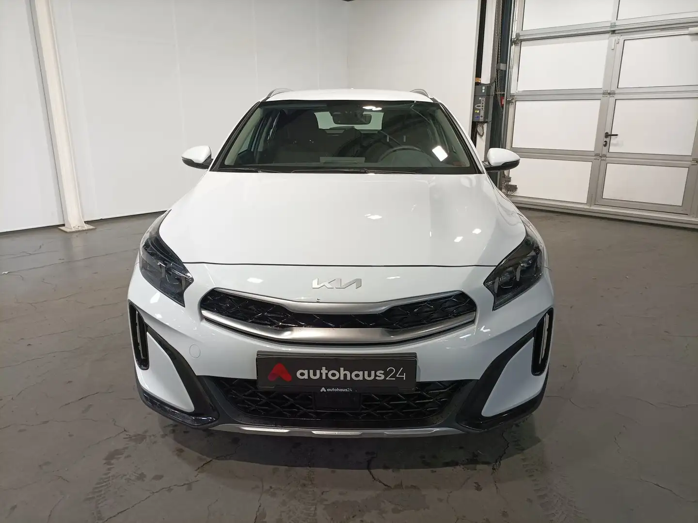 Kia XCeed Xceed 1.6 PHEV Vision LED|Navi|PDC|Sitzhz|Kamera Weiß - 2