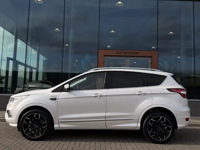 Ford Kuga view 9