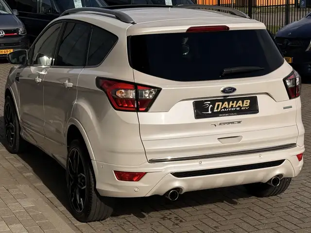 Ford Kuga view 16