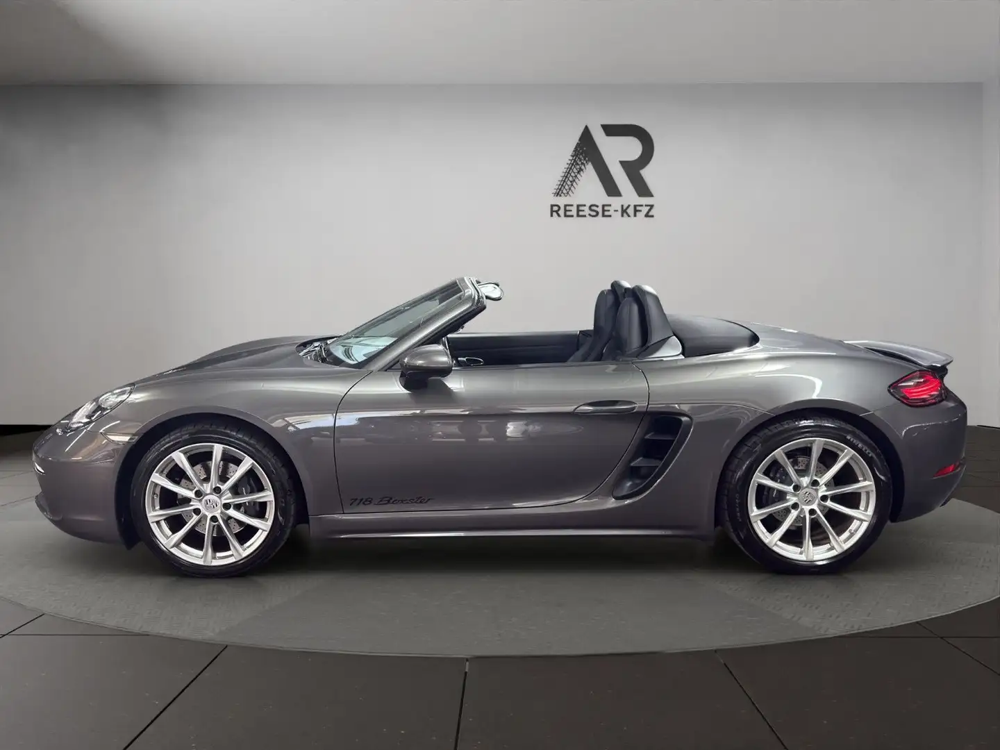 Porsche Boxster 718 Boxster 2.Hd Grau - 2