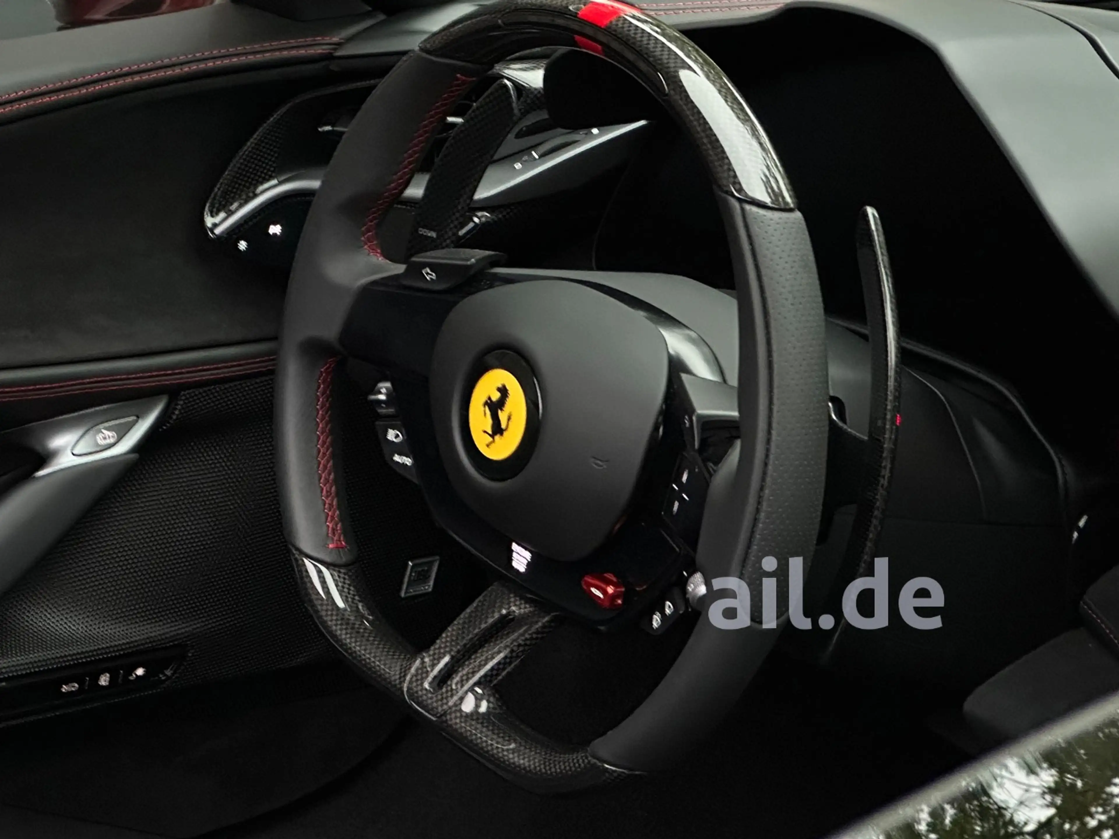Ferrari SF90 Spider Carbon Racing Seats — photo 6