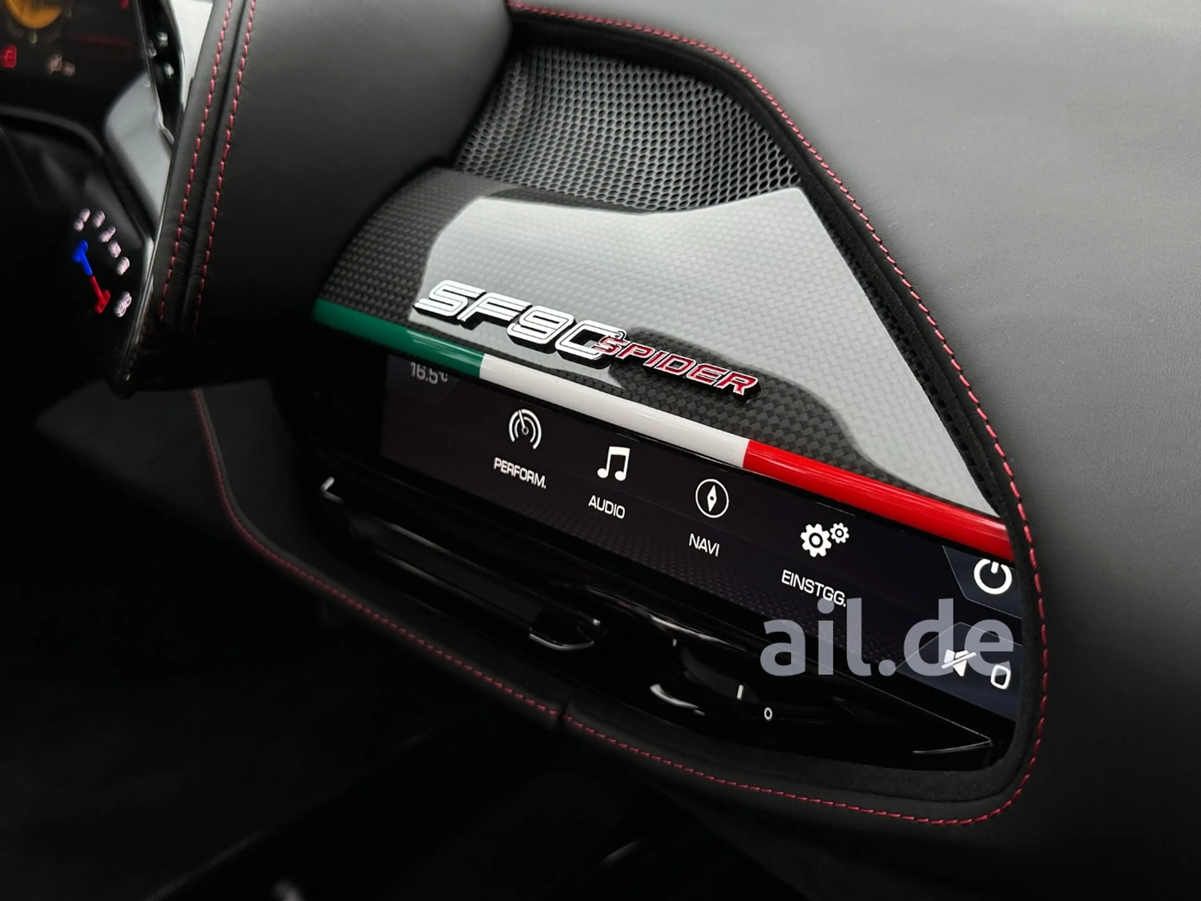 Ferrari SF90 Spider Carbon Racing Seats — photo 15