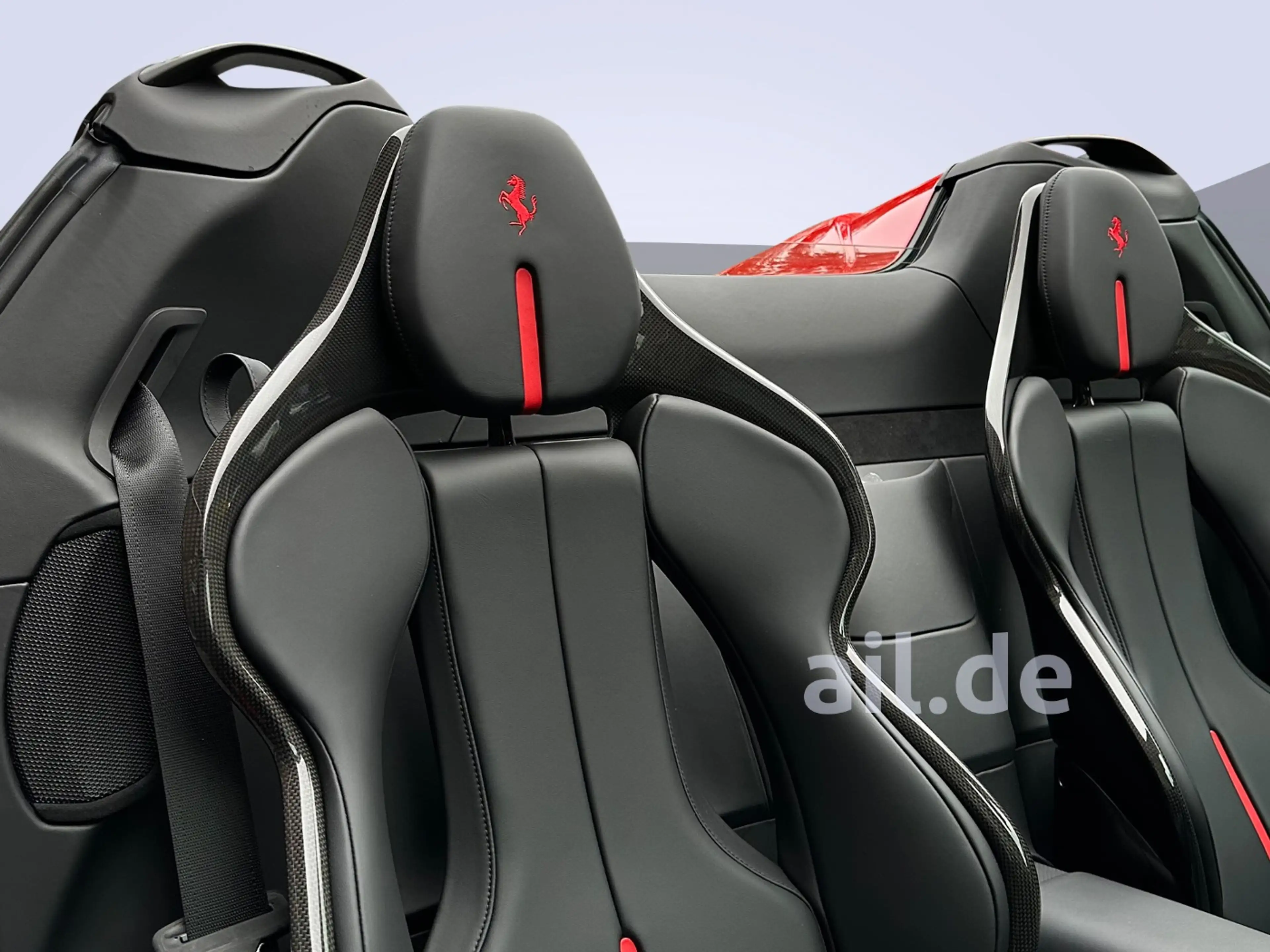Ferrari SF90 Spider Carbon Racing Seats — photo 8
