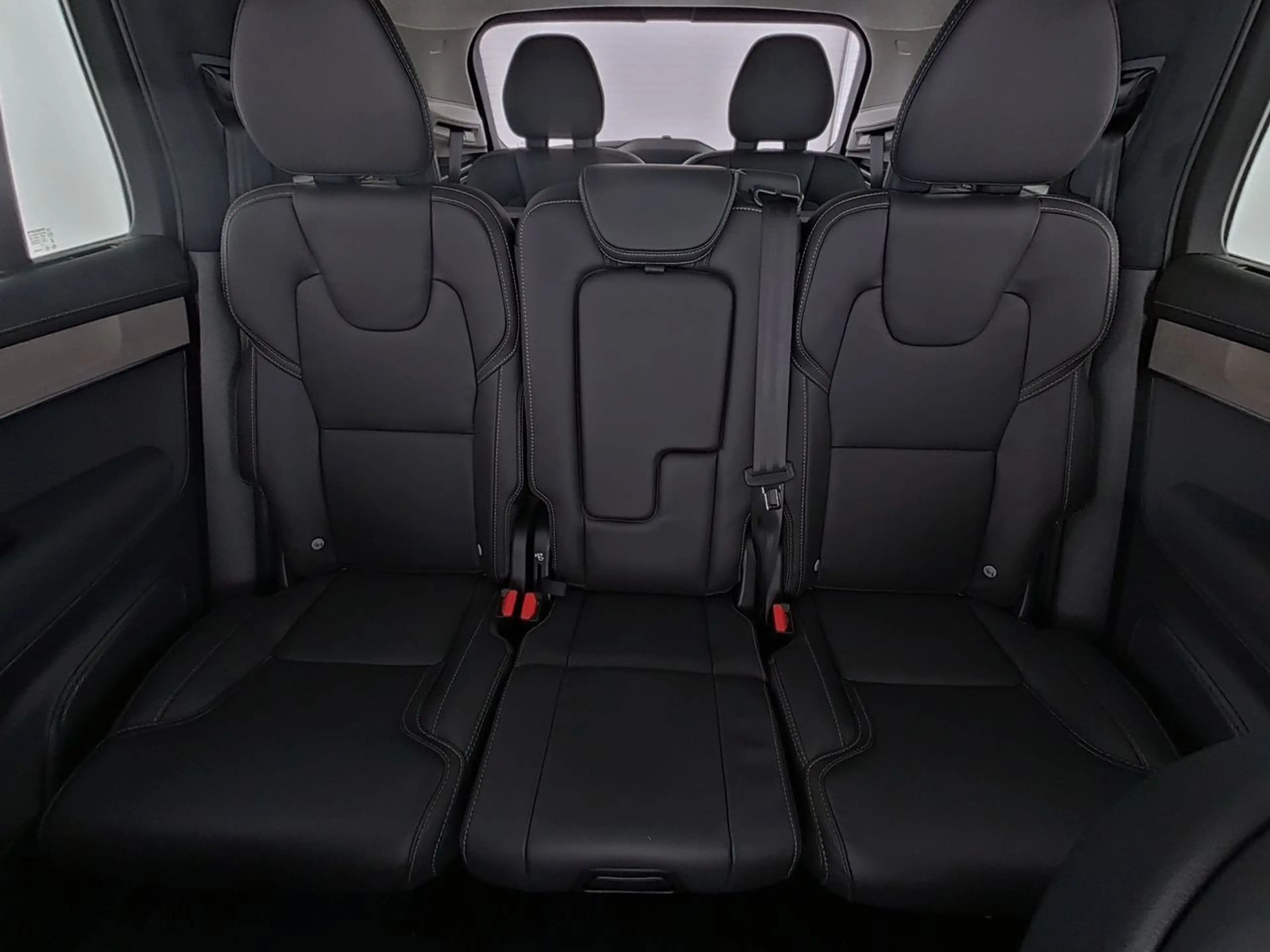 Volvo XC90 T8 AWD Ultra Bright !!B&W+MASSAGE+LUFTFW!! — photo 14