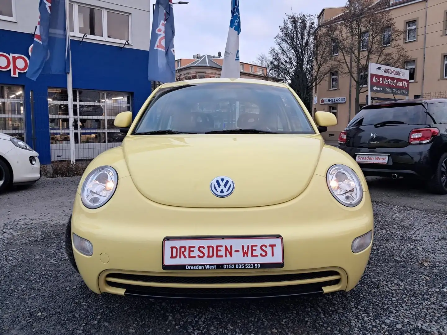 Volkswagen New Beetle Lim. 2.0 Gelb - 2