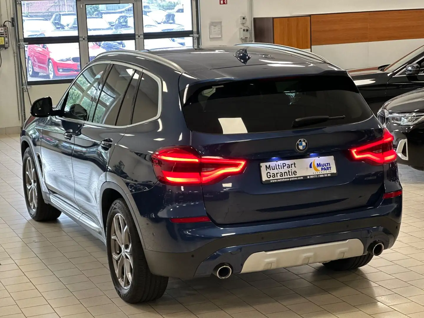 BMW X3 xDrive 20d xLine AHK/Drive&ParkAss+/WinterPak Blue - 2