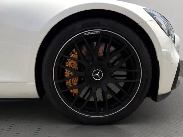 Mercedes-Benz AMG GT view 9