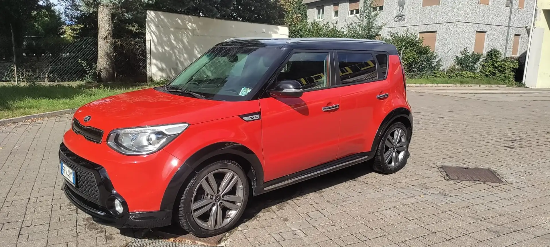 Kia Soul Soul 1.6 crdi 16v Your Soul 136cv auto 7m Rosso - 2